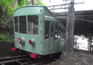 屋島ケーブル 高松市屋島のケーブルカー - meihan-rail.